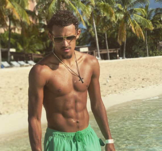 半场战报：国安2-0亚泰，塞尔吉尼奥破旧主，法比奥点射（半场：国安2-0领先亚泰，塞尔吉尼奥反戈旧主，法比奥点球命中）