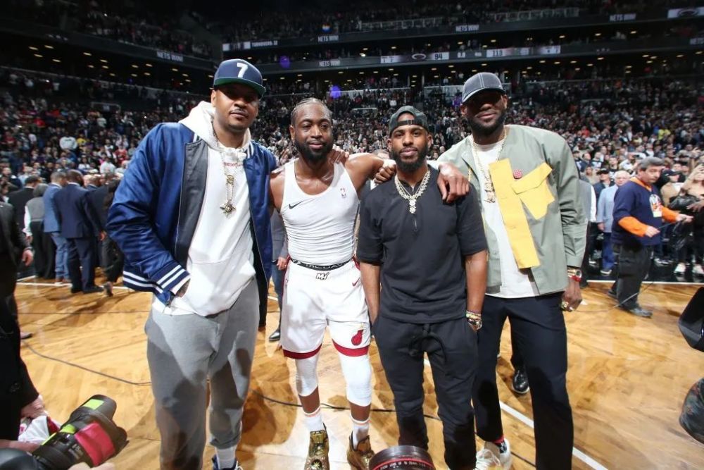 恩比德生涯第199次单场出手20+，命中率首次低于20%（恩比德生涯第199场20+出手，命中率首度跌破20%）