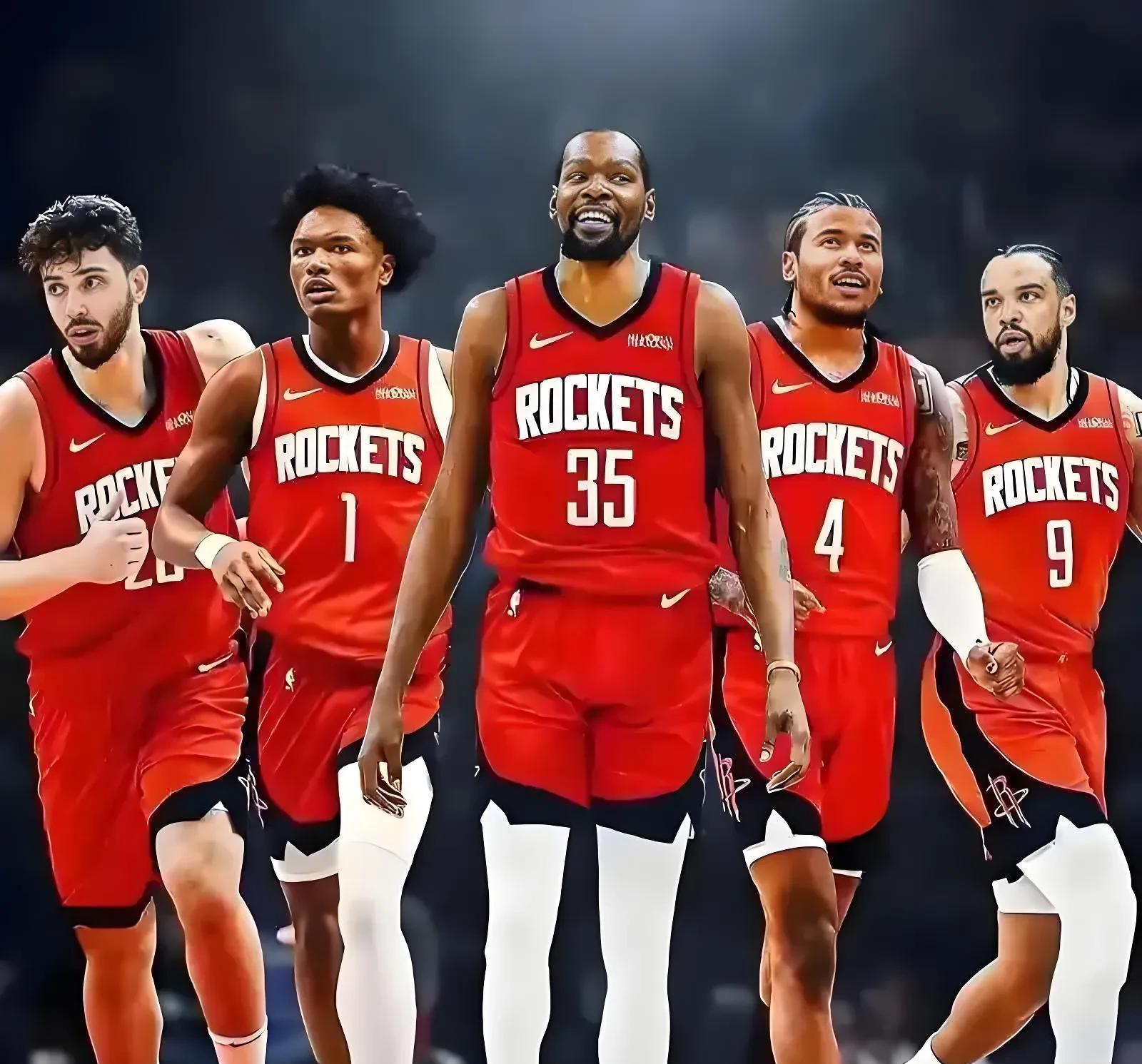 首发出战阿尔巴尼亚，22岁夸安萨英格兰成年队首秀（22岁夸安萨迎英格兰成年队处子秀，首发对阵阿尔巴尼亚）