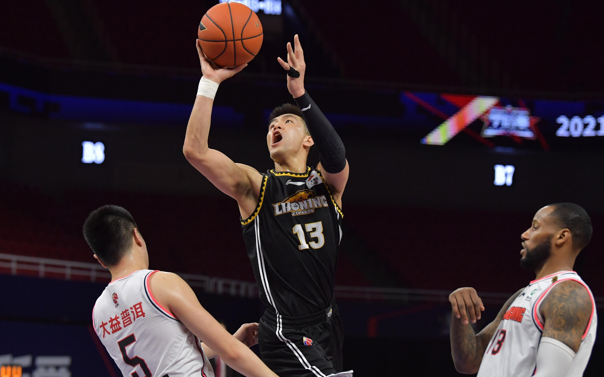 贝尔戈米展望米兰德比：米兰反击很强，国米高压策略有风险（贝尔戈米谈米兰德比：米兰反击犀利，国米强压存在隐患）